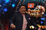 Rishi Kapoor on the sets of Jhalak Dikhlaa Jaa Season 6 Semi Final on 3rd Sept 2013 (107).JPG
